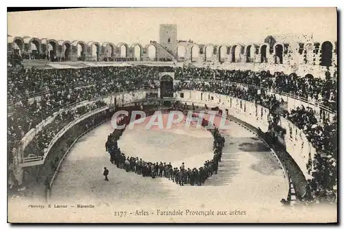 Cartes postales Arles Farandole Provencale aux arenes