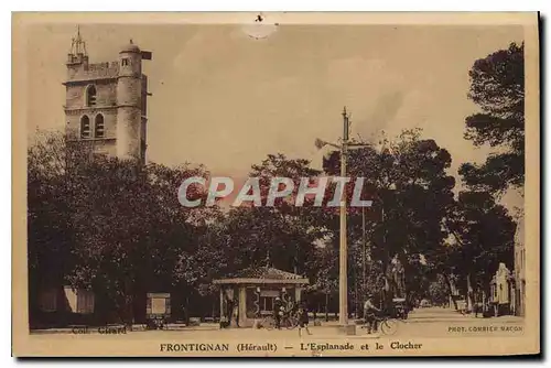 Cartes postales FRONTIGNAN L'Esplanade et la Clocher