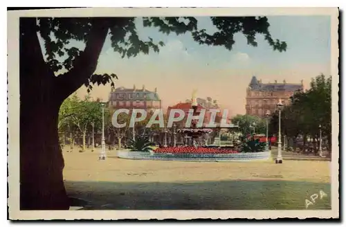 Ansichtskarte AK Beziers Place Jean Jaures