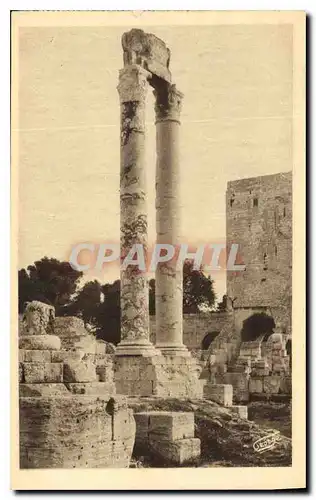 Ansichtskarte AK Arles Theatre antique Colonnes Corinthiennes et Tour de Roland