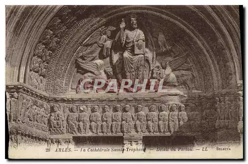 Cartes postales Arles la Cathedrale Saint Trophime Detail du portail