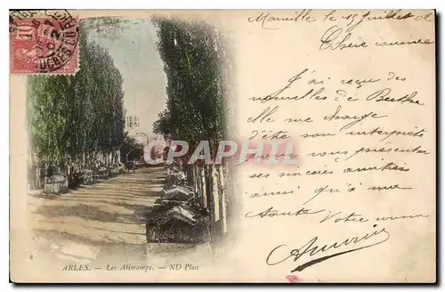 Cartes postales Arles les Aliscamps