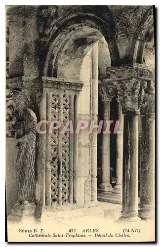 Cartes postales Arles cathedrale Saint Trophime detail du Cloitre