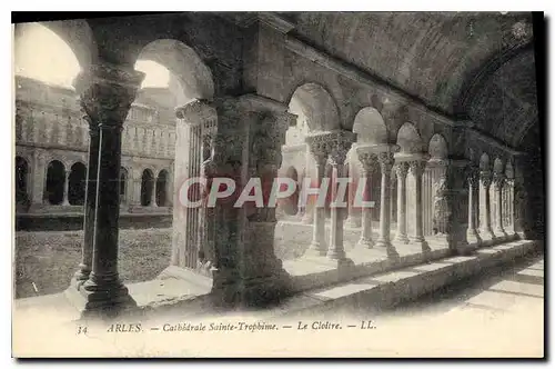 Cartes postales Arles cathedrale Sainte Trophime le Cloitre