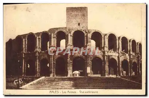 Cartes postales Les Arenes Vue exterieure