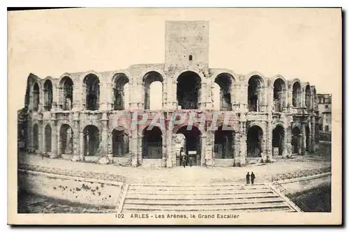 Cartes postales Arles Les Arenes le Grand Escalier