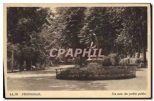 Cartes postales Perpignan Un coin du jardin public