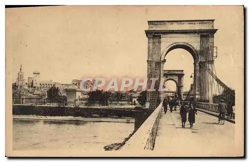Cartes postales Avignon Le Pont suspendu et le Palais des Papes