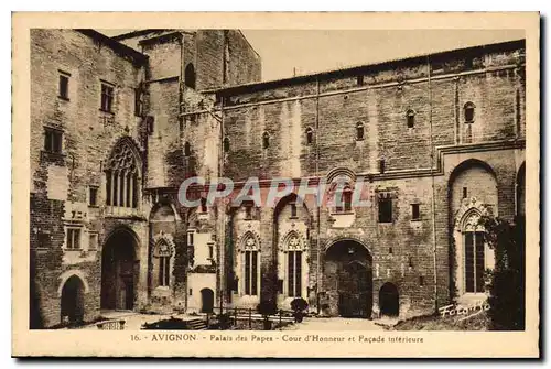 Cartes postales Avignon Palais des Papes Cour d'Honneur et Facade Interieure