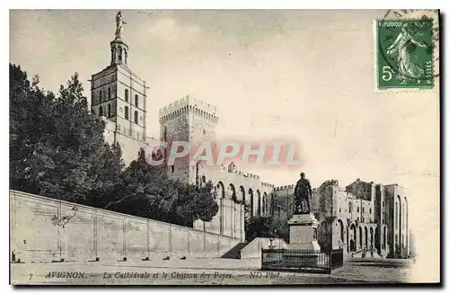 Cartes postales Avignon La Cathedrale et le Chateau des Papes