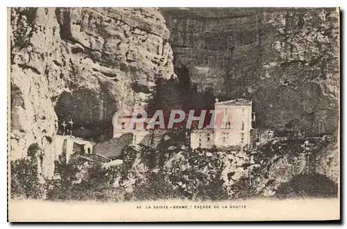 Cartes postales La Sainte Baume Facade de la Grotte