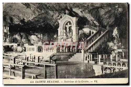 Cartes postales La Sainte Baume Interieur de la Grotte