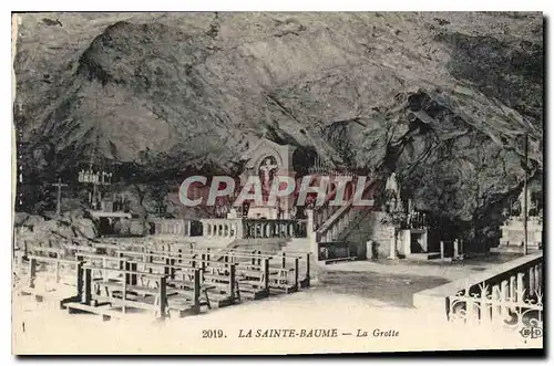 Cartes postales La Sainte Baume La Grotte