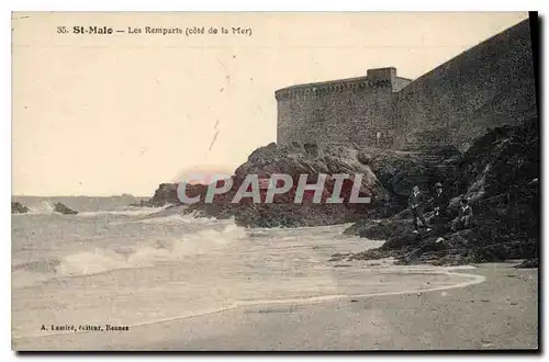 Ansichtskarte AK St Malo Les Remparts Cote de la Mer