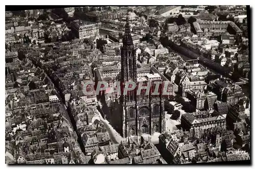 Cartes postales En Avion sur Bas Rhin Pilote operateur R Henrard La Cathedrale