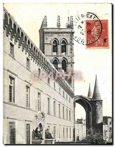 Cartes postales Montpellier La Faculte de Medecine et la cathedrale