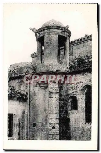 Cartes postales Les Baux La Lanterne des Morts