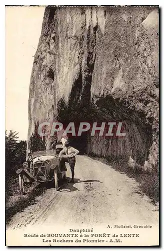 Ansichtskarte AK Dauphine Route de Bouvante a la Foret de Lente Les Rochers du Pionnier Automobile