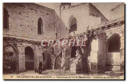 Ansichtskarte AK Villeneuve les Avignon Chartreuse du Val de Benediction Interieur du Cloitre