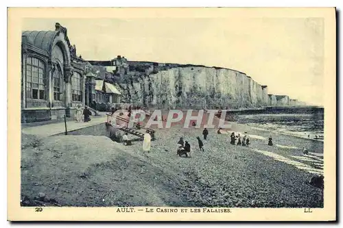 Cartes postales Ault Le Casino et les Falaises