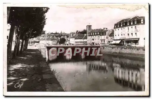 Ansichtskarte AK Lannion Le Pont Sainte Anne et l'Hotel de France