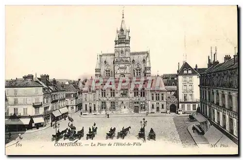 Cartes postales Compiegne La Place de l'Hotel de Ville