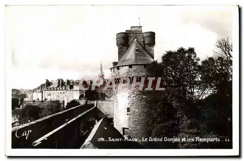 Ansichtskarte AK Saint Malo Le Grand Donjon et les Remparts