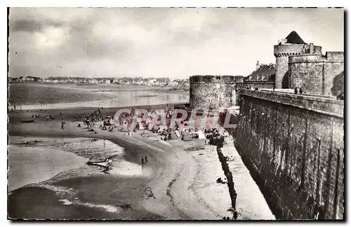 Cartes postales Saint Malo En Bretagne La Grande Plage et la Tour Qu'en Grogne