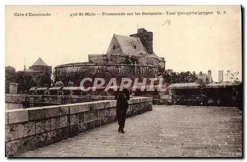 Ansichtskarte AK Saint Malo Cote d'Emeraude Promenade sur les Remparts Tour qui qu'en grogne