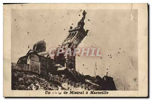 Cartes postales Marseille Un coup de Mistral a Marseille