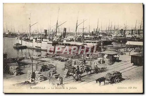 Ansichtskarte AK Marseille Le Bassin de la Joliette Bateaux