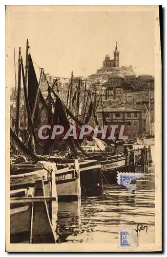 Cartes postales Marseille (Bouches du Rhone) N D de la Garde vue du vieux port Bateaux