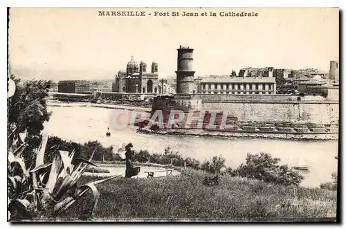 Cartes postales Marseille Fort St Jean et la Cathedrale