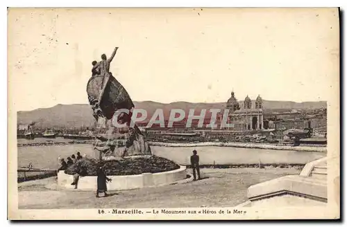 Cartes postales Marseille Le Monument aux Heros de la Mer