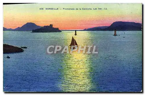 Cartes postales Marseille Promenade de la Corniche Les Iles