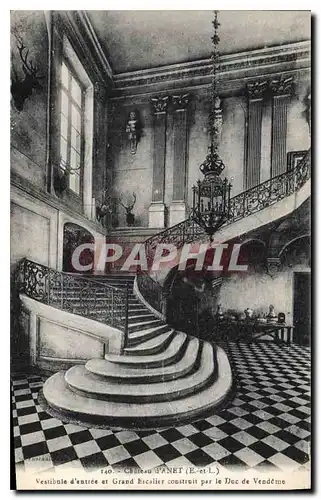 Cartes postales Chateau d'Anet E et L Vestibule d'entree et Grand Escalier construit par le Duc de Vendeme