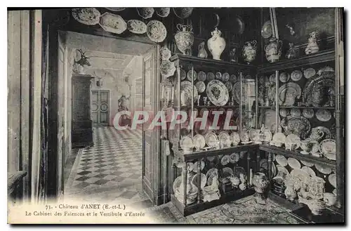 Cartes postales Chateau d'Anet E et L Le Cabinet des Falences et le Vestibule d'Entree