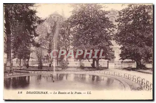 Cartes postales Draguignan Le Bassin et la Poste Sus sentiers longeant les cretes sauvages ou nichent les goelan