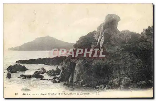 Cartes postales Agay La Roche Crochue et le Semaphore de Dramon