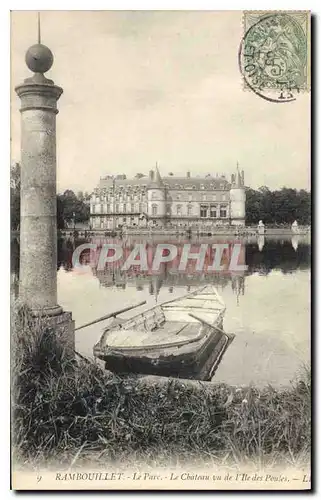Ansichtskarte AK Rambouillet Le Parc Le Chateau vu de l'lle des Poules