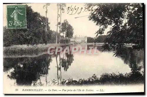 Ansichtskarte AK Rambouillet Le Parc Vue prise de l'lle de Festins