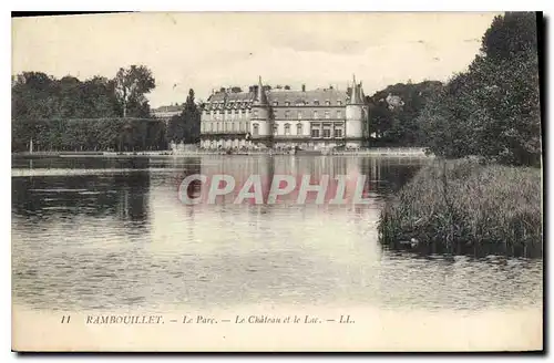 Cartes postales Rambouillet Le Parc Le Chateau et le Lac