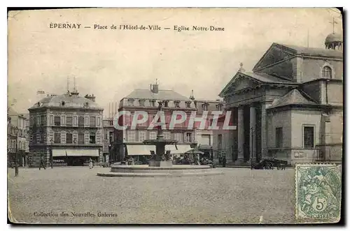 Cartes postales Epernay Place de l'Hotel de Ville Eglise Notre Dame