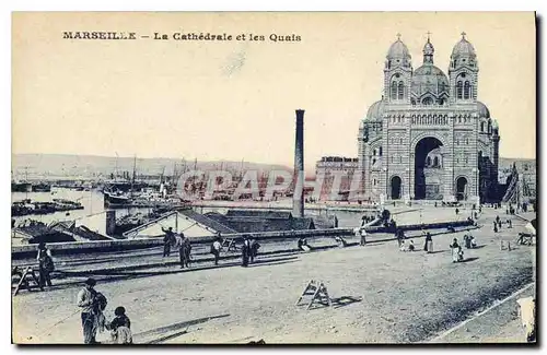 Ansichtskarte AK Marseille La Cathedrale et les Quais