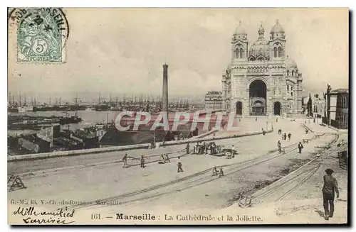 Cartes postales Marseille La Cathedrale et la Joliette