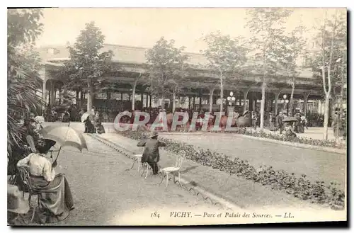 Cartes postales Vichy Parc et Palais des Sources