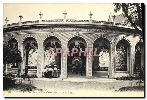 Cartes postales Vichy La Source des Celestins