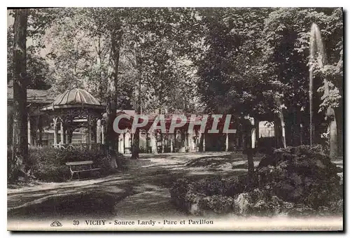 Cartes postales Vichy Source Lardy Parc et Pavillon