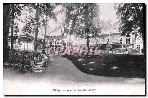 Cartes postales Vichy Parc et Source Lardy