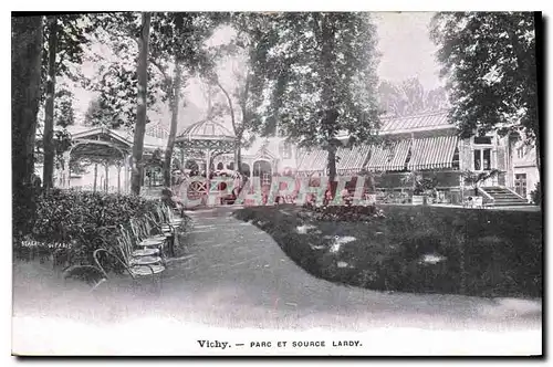 Cartes postales Vichy Parc et Source Lardy